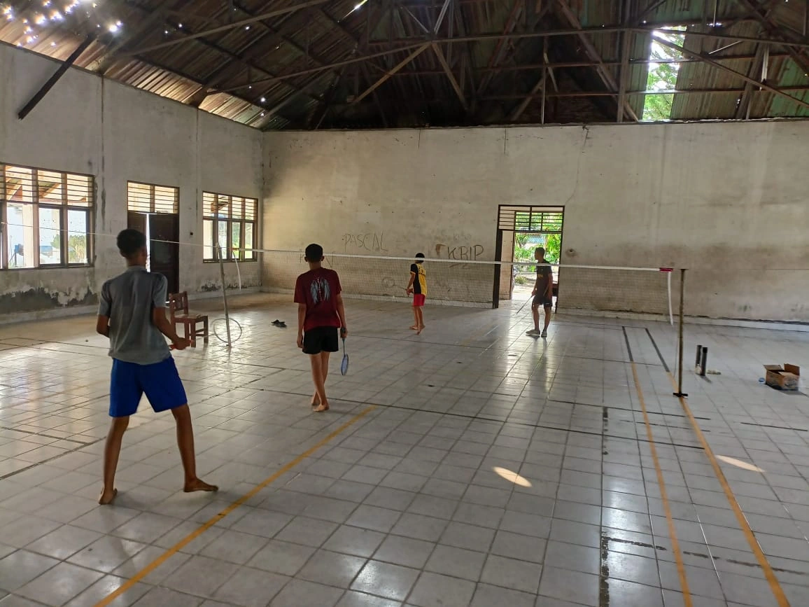 Badminton